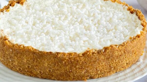No Bake Coconut Cream Angel Pie