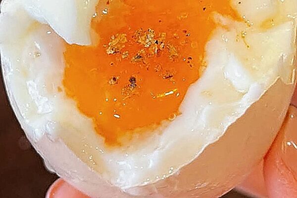 17 Amazing Health and Beauty Benefits of Eating Soft-Boiled Eggs